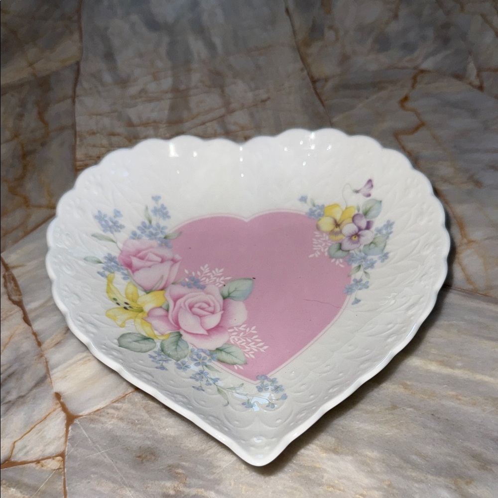 Heart-Shaped Floral Dish with Pink Center